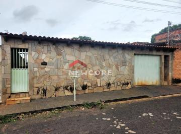 Casa · 145m² · 2 Quartos · 2 Vagas · Casa em Rua Realina Maria da Silva - Santa Luzia - Uberlândia/MG