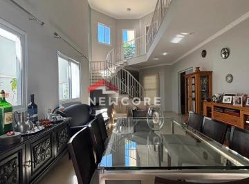Casa · 247m² · 3 Quartos · 4 Vagas · Casa de condomínio em Avenida Rogério Cassola - Itapeva - Votorantim/SP