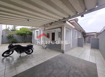 Casa · 174m² · 3 Quartos · 5 Vagas · Casa em Rua Alemanha - Catiapoa - São Vicente/SP