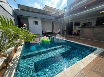 Casa · 231m² · 3 Quartos · 4 Vagas · Casa à venda com 3 suítes - Ibiti Royal