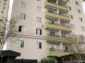 Apartamento de 3 quartos, São José dos Campos · Oportunidade, Apartamento Edifício Monte Verde, Jardim Bela Vista, Centro, 3 Quartos, Sacada, 1 Vaga