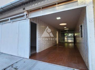 Casa · 3 Quartos · 2 Vagas · EXCELENTE CASA NA SHIGS 703 - CONFORTO, ESPAÇO E LOCALIZAÇÃO PRIVILEGIADA - ASA SUL