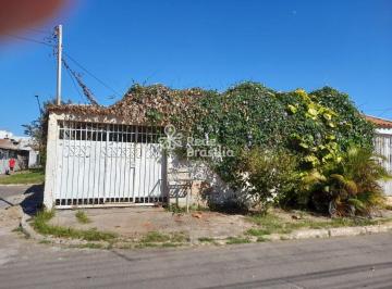 Casa · 81m² · 1 Quarto · 2 Vagas · QNJ 07 | Casa Simples, Nascente em terreno de 250m² | Taguatinga