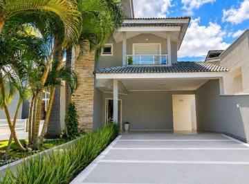 54b414eaa745279a3b50933e88e052e28a8aacf1 · Casa em condomínio no Arujá Hills III com piscina, spa e área gourmet