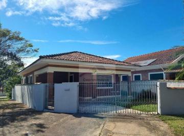 81fc0c685e6de262a4178f30e02a76162b668fe6 · Casa com 2 dormitórios à venda, 147 m² por R$ 850.000 - Aguas De Sao Pedro - Águas de São Pedro/SP