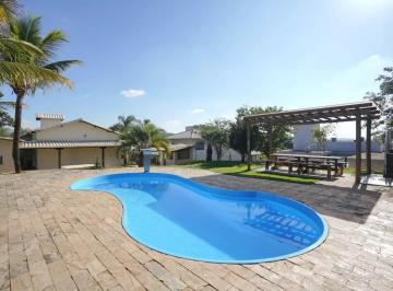 Casa de 3 quartos, Pedro Leopoldo · Casa Gran Royalle Confins com Piscina