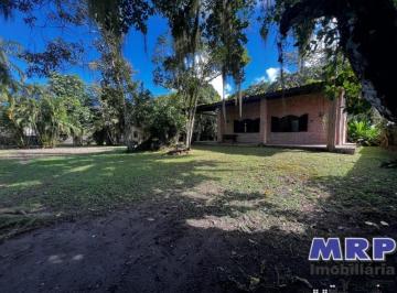 Foto 01 · Casa tipo chacará, com 2 casas construidas, pertinho da praia!