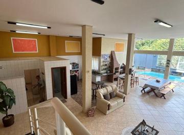 Casa de 3 quartos, Poços de Caldas · Casa Exclusiva de 422 m² com Piscina, Sauna, Espaço Gourmet e Vista Deslumbrante no Jardim Planalto.