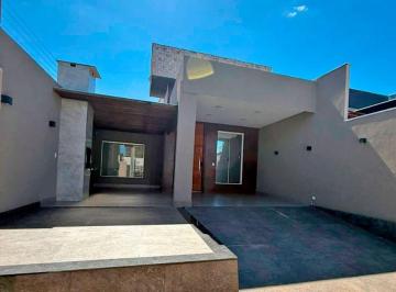 Casa de 3 quartos, Guará · VENDE-SE LINDA CASA NO GUARÁ PARK