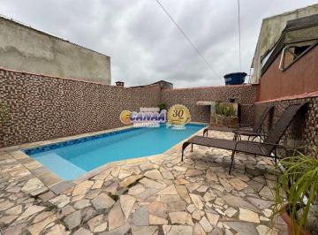 Casa de 2 quartos, Mongaguá · Casa com piscina em Mongaguá-SP - Área gourmet completa!!