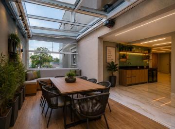 Apartamento de 3 quartos, Curitiba · Agua Verde - Garden lindo Suspenso - piso vinilo aquecido - iluminção - teto retratil - 151m2