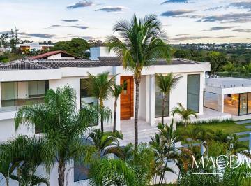 Casa de 5 quartos, Brasília · Luxo, exclusividade e um pôr do sol inesquecível