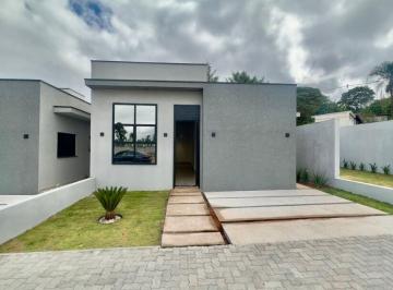 Casa · 100m² · 3 Quartos · 2 Vagas · Condomínio Brasil