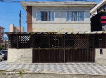 med_d5a0d463b15c013fe2706e7f3fe2a4e8.jpg · Sobrado Isolado 3 Vagas e Churrasqueira em São Vicente