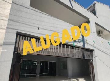 202607280914035908.png · Sobrado para Locação em Guaratuba, Caeiras, 4 dormitórios, 2 suítes, 2 banheiros, 2 vagas