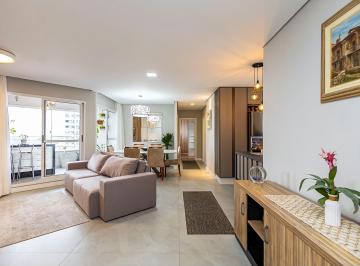 Apartamento de 3 quartos, Curitiba · Apartamento com 3 Quartos, 2 Vagas e Vista Panorâmica no Cristo Rei