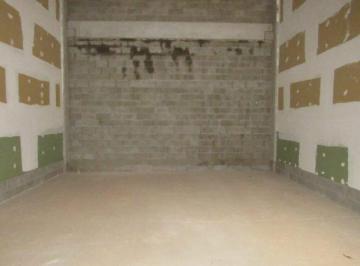 Comercial · 57m² · 1 Vaga · Salão para alugar, 56 m² por R$ 3.574,75/mês - Vila Industrial - Piracicaba/SP