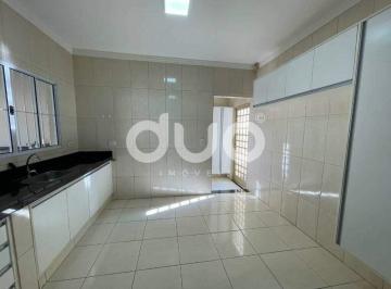 Casa · 110m² · 3 Quartos · 3 Vagas · Casa com 3 dormitórios para alugar, 109 m² por R$ 3.797,73/mês - Jardim Astúrias II - Piracicaba/SP