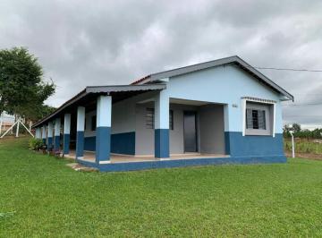 Casa · 180m² · 3 Quartos · 4 Vagas · Casa com 3 dormitórios para alugar, 180 m² por R$ 2.000,00/mês - Gleba Califórnia - Piracicaba/SP