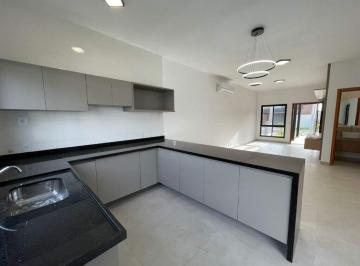 Casa · 119m² · 3 Quartos · 2 Vagas · Casa com 3 dormitórios para alugar, 119 m² por R$ 5.455,25/mês - Santa Rosa - Piracicaba/SP