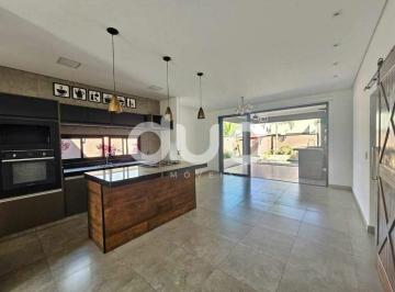 Casa · 199m² · 3 Quartos · 4 Vagas · Casa com 3 dormitórios para alugar, 198 m² por R$ 8.570,00/mês - Residencial Terras de Ártemis - Pir