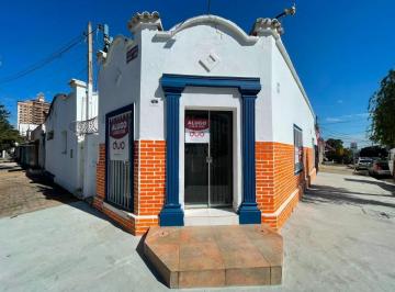 Comercial · 58m² · Salão Comercial para Alugar em Piracicaba – 58,04 m² | 1 Banheiro