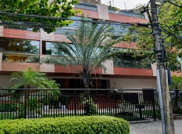 Apartamento de 1 quarto, Rio de Janeiro · Apartamento com 166m² em Barra da Tijuca, Rio de Janeiro