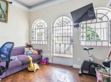 Casa · 238m² · 6 Quartos · 3 Vagas · Casa em condomínio fechado à venda de 238 m² com 6 dormitórios sendo 2 suítes e