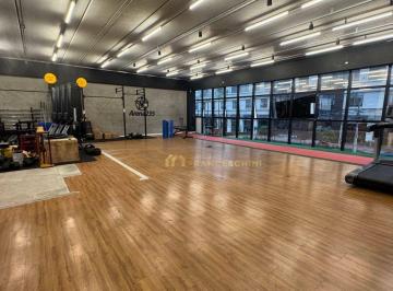 Comercial · 579m² · Loja para alugar em Royal Park de 579.00m²