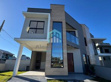 Casa · 105m² · 3 Quartos · 1 Vaga · Sobrado à venda em Caminho Novo, Palhoça | 3 dorms, suíte