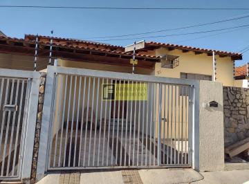 Casa · 100m² · 3 Quartos · 2 Vagas · Casa para alugar em Jardim América de 100.00m² com 3 Quartos, 1 Suite e 2 Garagens