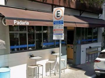 Comercial · 200m² · 1 Vaga · Loja na Rua Jacurici, 37 • 200 m²
