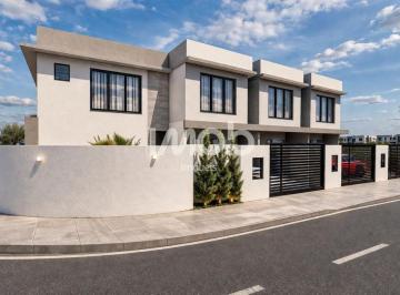 Casa · 3 Quartos · 1 Vaga · GEMINADO COM SUÍTE + 2 QUARTOS, CHICO DE PAULO