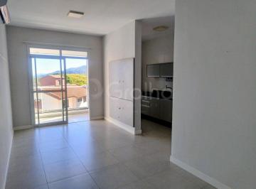 Apartamento · 70m² · 2 Quartos · 1 Vaga · Apartamento de 70m² com 2 dormitórios no Campeche
