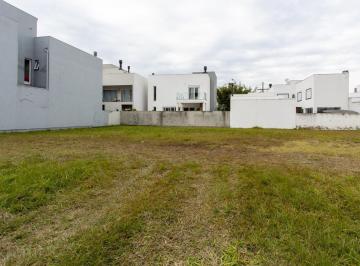 Terreno · 154m² · Lote de 154m2 no Condomínio Villa Amalfi, com boa infraestrutura