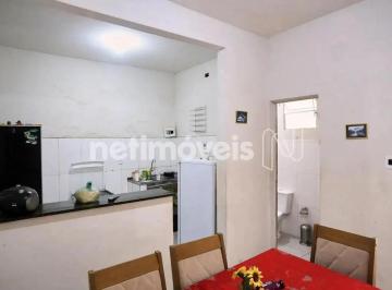 Casa · 275m² · 2 Quartos · Casa à venda no Santa Cruz – Excelente oportunidade de investimento com renda de aluguel.