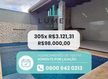 Casa de 4 quartos, Vila Velha · Casa de 200 m² com 4 quartos, 4 vagas, área de lazer gourmet à venda no Centro.