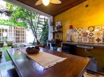 Casa de 3 quartos, São Paulo · CASA DE VILA À VENDA NA POMPEIA – OPORTUNIDADE PARA REFORMA E MODERNIZAÇÃO