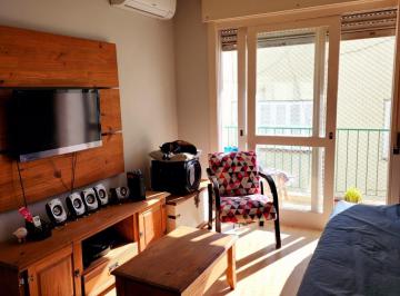 Apartamento · 43m² · 1 Quarto · 1 Vaga · Edifício Dom Esteves - Apartamento a venda com um dormitório no Bairro Menino Deus