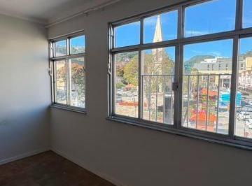 Foto 01 · Apartamento, Várzea, Teresópolis, RJ