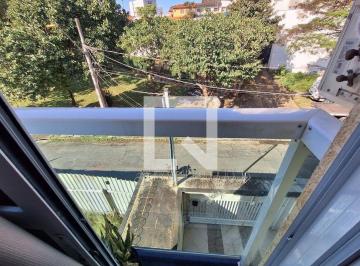 Este apartamento em Santo André oferece uma excelente oportunidade para quem bus · Apartamento à Venda - Jardim, 2 Quartos, 78 m2