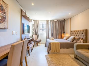 Apartamento · 23m² · 1 Quarto · 1 Vaga · Apartamento com 1 quarto em Itaipava, Petrópolis