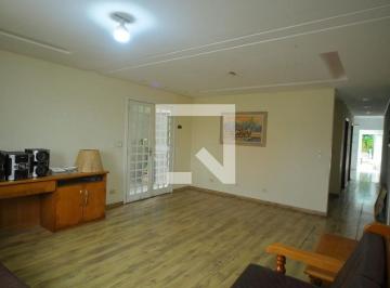 Casa · 318m² · 3 Quartos · 4 Vagas · Casa à Venda - Batistini, 3 Quartos, 318 m2