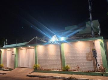 Casa · 100m² · 2 Quartos · 4 Vagas · CASA COM 2/4 SENDO UMA SUITE NO BAIRRO CRISTO REI VG
