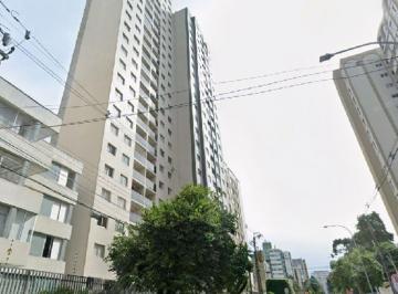 Apartamento de 3 quartos, Curitiba · Cobertura com 3 suítes, 2 vagas no centro