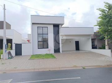 Imagem Principal · Casa térrea, 3 suítes, piscina, condomínio fechado com excelente área de vegetação preservada, venha