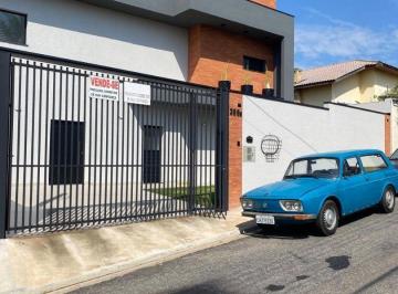 Casa · 138m² · 3 Quartos · 2 Vagas · Casa na rua Cervio Giuseppe