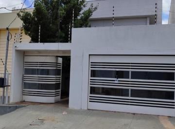 Casa · 208m² · 3 Quartos · Casa à venda - em Santa Rosa