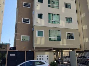 Apartamento de 2 quartos, Camboriú · Apartamento com 2 suítes e lavabo.