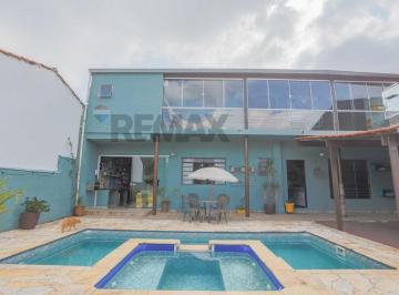 Casa · 247m² · 3 Quartos · 4 Vagas · Casa com pisicina e 3 quartos à venda - Central Parque Sorocaba